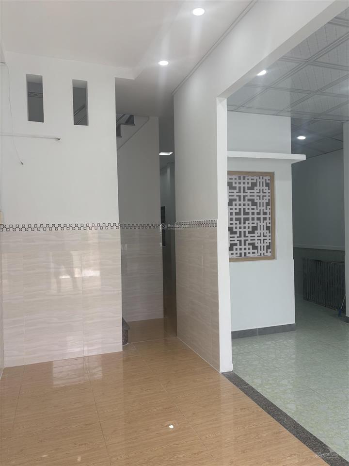 Nhà 2 tầng nở hậu tài lộc giảm sốc 800 triệu hẻm xe hơi gần đặng văn bi thủ đức