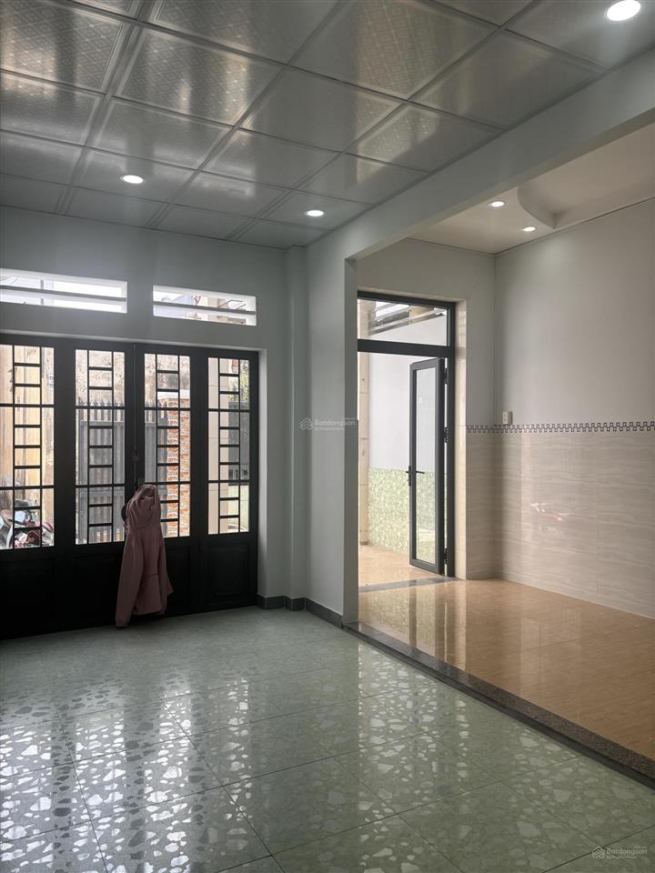 Nhà 2 tầng nở hậu tài lộc giảm sốc 800 triệu hẻm xe hơi gần đặng văn bi thủ đức