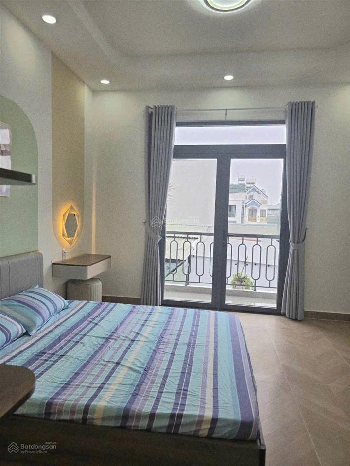 Nhà mới 100% full nội thất 3 tầng 4pn 5wc hẻm 4m đường 35 hiệp bình 5.x tỷ (x tiểu học)