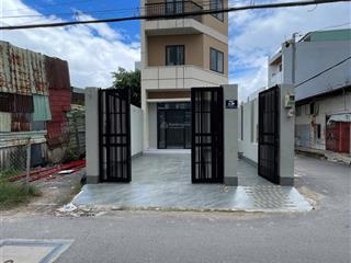 Nhà góc 2 mặt tiền (104.6m) mới 3 tầng 3pn 5wc cách nguyễn duy trinh 50m long trường q9  6.x tỷ