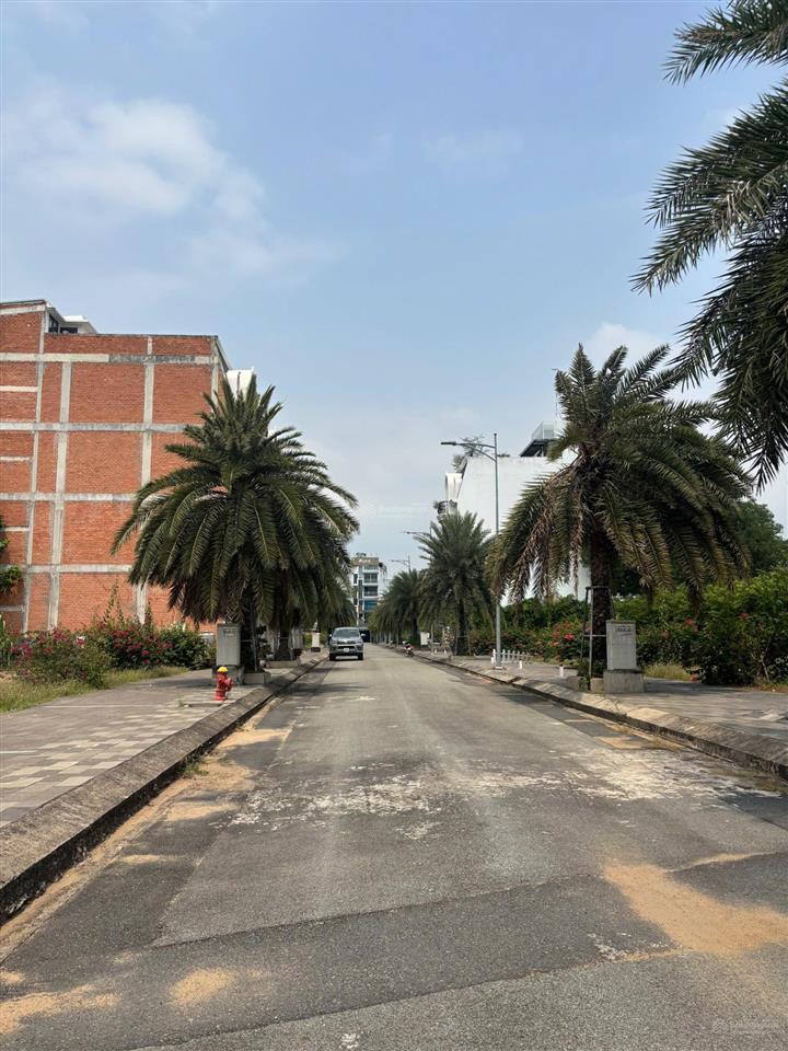 Nhà phố số 52 nguyễn xiển  giá thanh lý cực rẻ để đầu tư  5 tầng và 300m2 sàn xây dựng (6x13.5m)