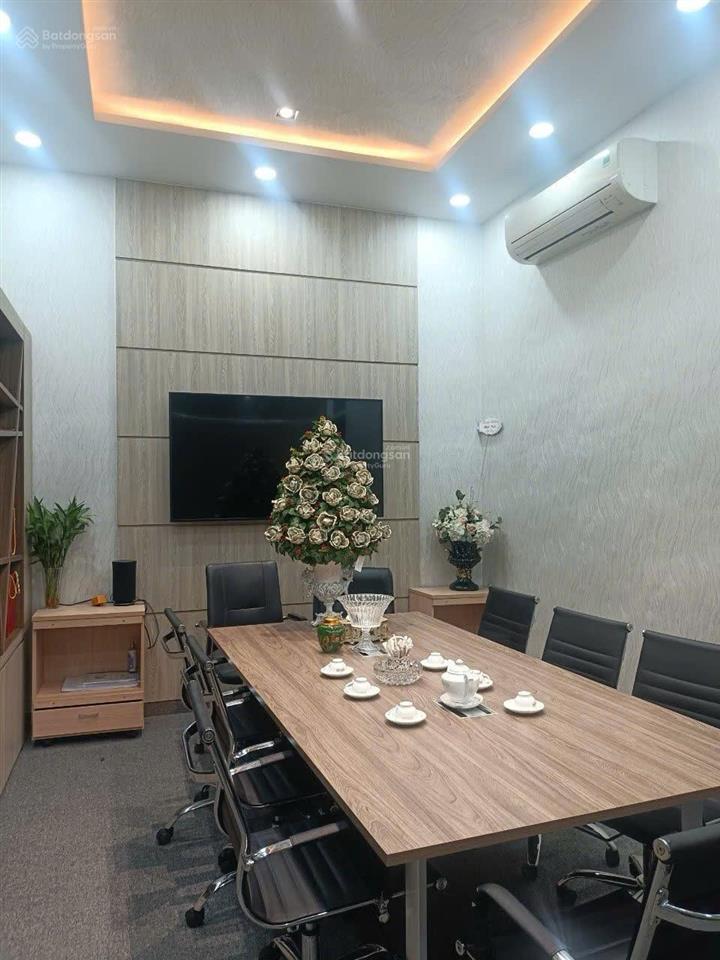 Biệt thự quận 1 chỉ 38 tỷ, ngay điện biên phủ, 8.6x15m, 3 tầng, tặng full nội thất mới đẹp