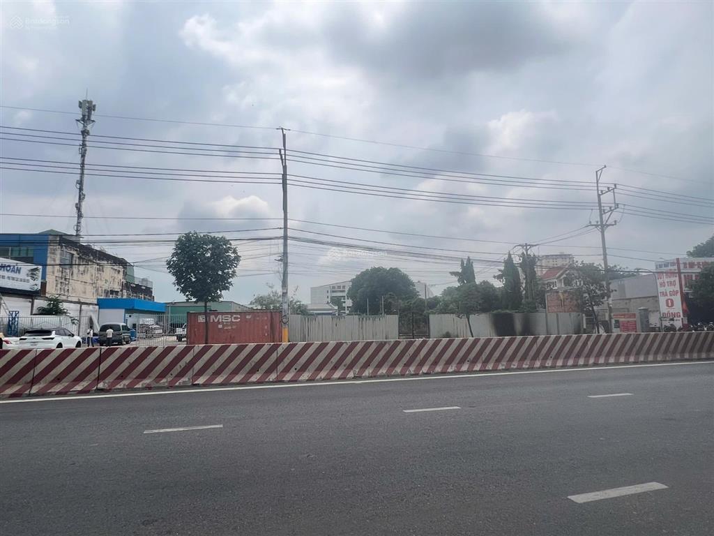 29.300m2 đất mặt tiền đt743, an phú  thuận an, bình dương, chỉ 17tr/m2 giấy phép 5 block 33 tầng