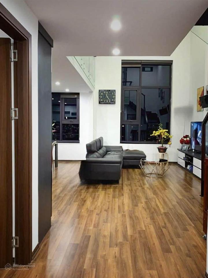 Bán căn hộ duplex valencia garden việt hưng long biên 61m2m2 3n2wc đông nam sẵn sổ đỏ 7.45 tỷ (tl)