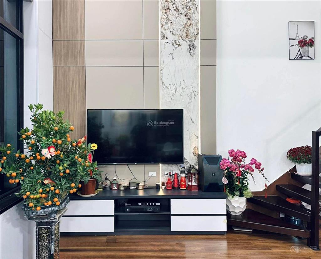 Bán căn hộ duplex valencia garden việt hưng long biên 61m2m2 3n2wc đông nam sẵn sổ đỏ 7.45 tỷ (tl)