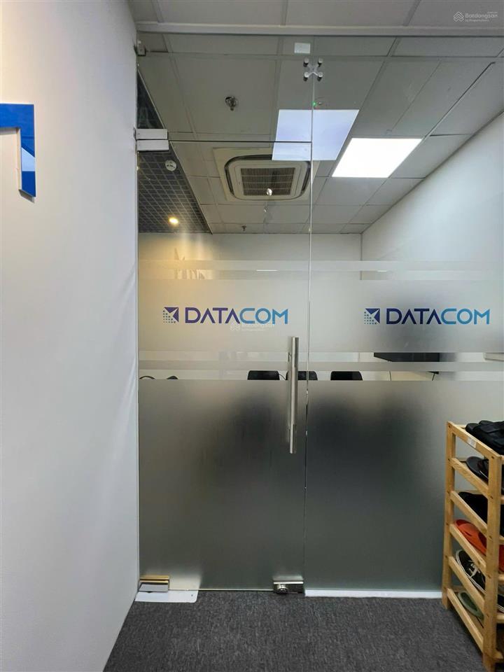 Cho thuê văn phòng n01  t5 ngoại giao đoàn diện tích 125m2 full nội thất giá tốt