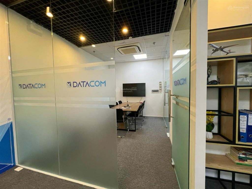 Cho thuê văn phòng n01  t5 ngoại giao đoàn diện tích 125m2 full nội thất giá tốt