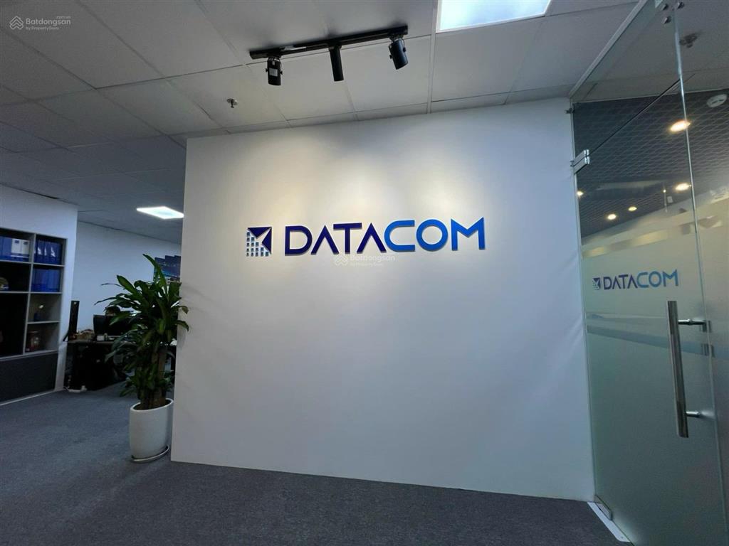 Cho thuê văn phòng n01  t5 ngoại giao đoàn diện tích 125m2 full nội thất giá tốt