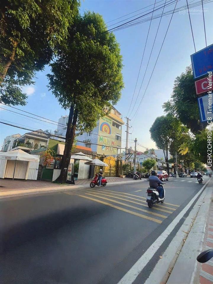 Bán đất 7,2x 53m = 330m2 mặt tiền đường linh trung, thủ đức giá 80 triệu/m2