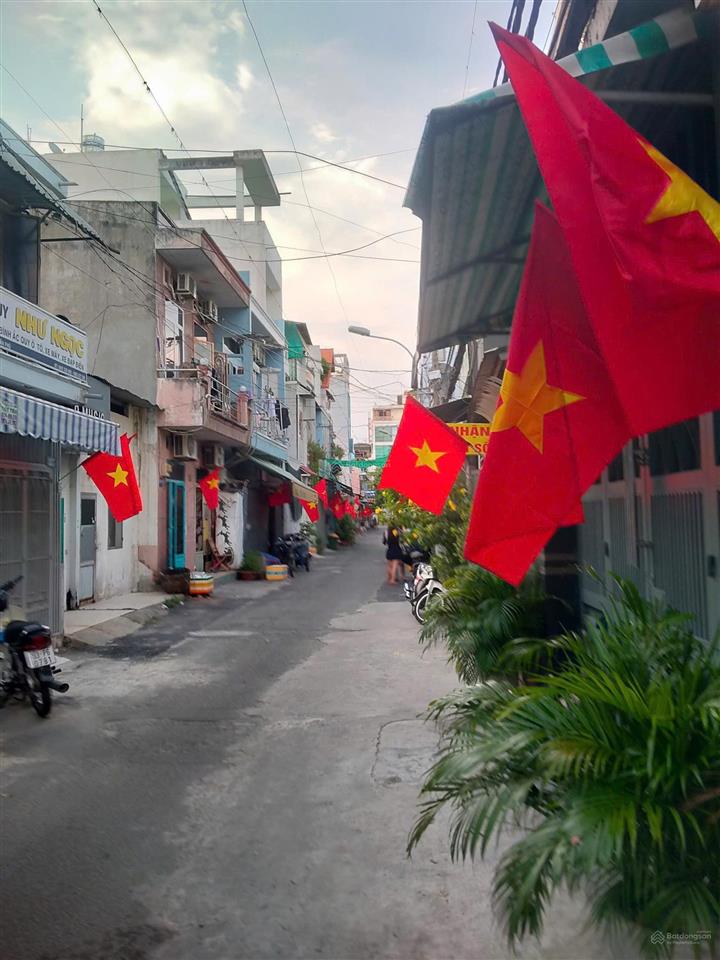 Nhà trệt lầu 93m2 mặt tiền đô đốc lộc, tân phú giá 7,4 tỷ