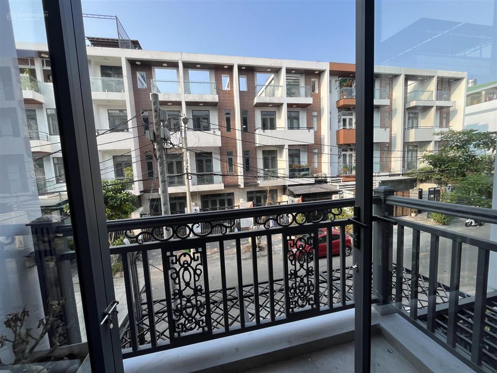 Nhà mtkd khu tên lửa đường 27 bình trị đông b, q,bình tân