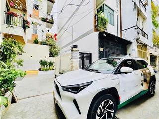 Giảm 200tr, 4 tầng (5pn, 4wc), dt 4 x 13m hxh, dân trí cao, 5p ra sân bay, phan xích long, nở hậu