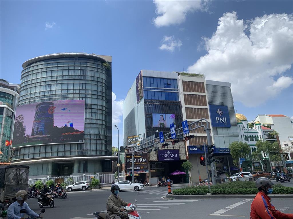 Bán nhà mặt tiền đoạn lý thường kiệt p8 tân bình, dt 5x30m giá 22,9 tỷ