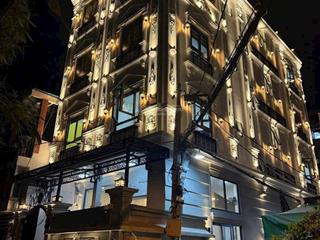 Bán nhà hẻm xe hơi đường cộng hoà p13 tân bình dt 6.6x23m giá 18,5 tỷ