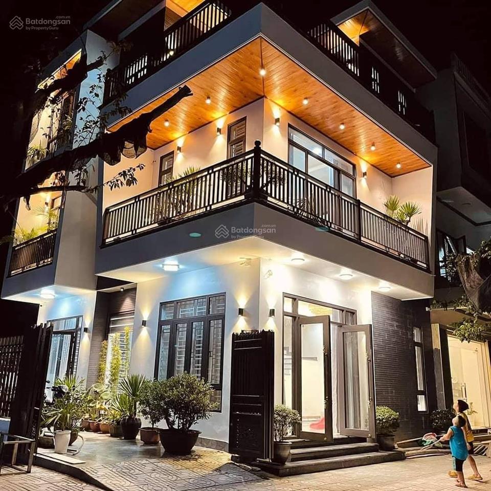 Bán nhà hẻm xe cửu long, phường 2, tân bình  10mx16m  giá 20.9 tỷ