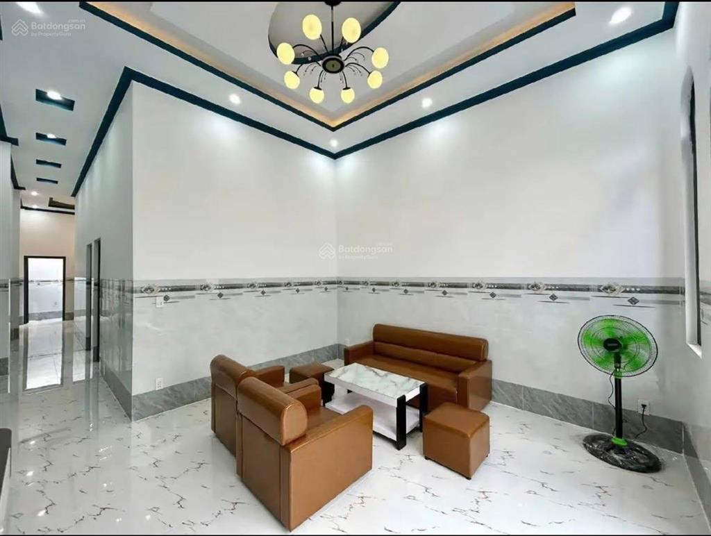 Nhà cấp 4 mặt tiền bình chánh cần bán 56m2 giá chỉ 910tr shr
