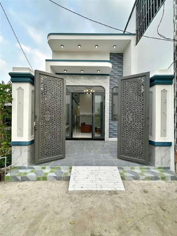 Nhà cấp 4 mặt tiền bình chánh cần bán 56m2 giá chỉ 910tr shr