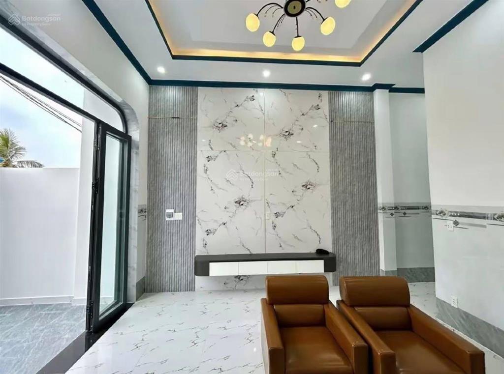 Nhà cấp 4 mặt tiền bình chánh cần bán 56m2 giá chỉ 910tr shr