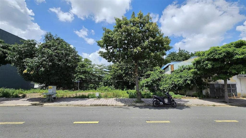 Bán đất đầu tư gần kcn bàu bàng 300m²/820tr  xây trọ tạo dòng tiền ~10tr/ tháng
