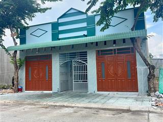 Cần bán dãy trọ gần kcn mỹ phước 3 150m2  đang cho thuê full phòng