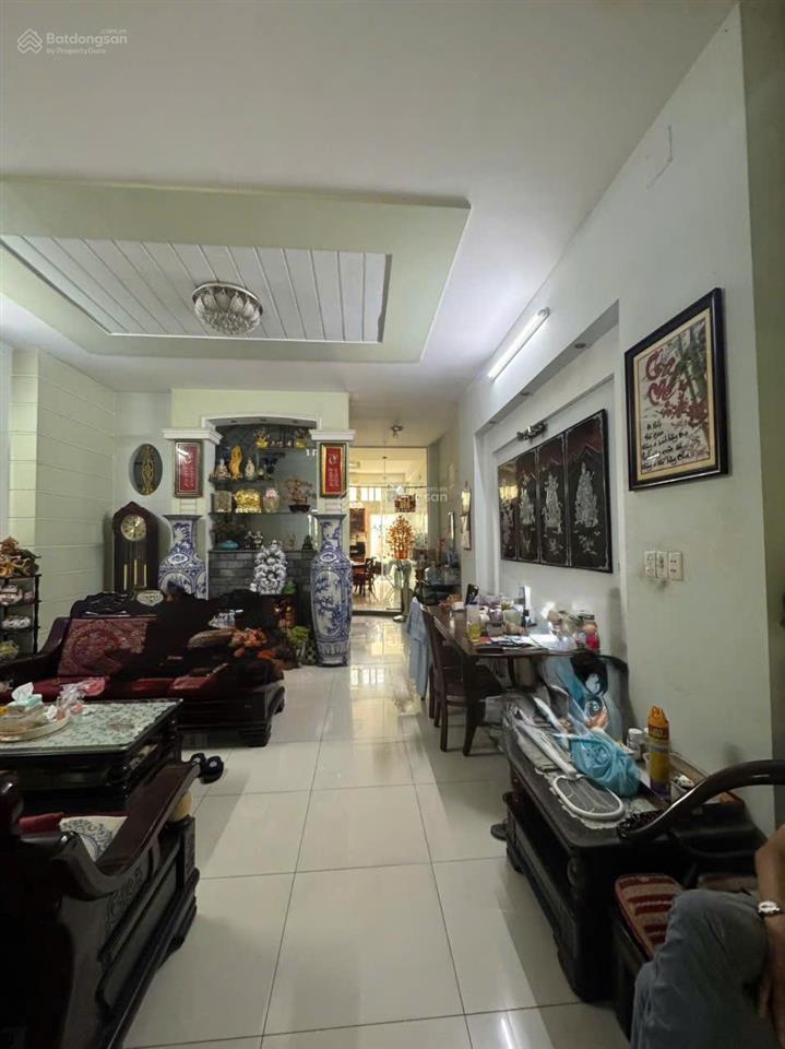 Nhà đẹp khu bình phú 1, quận 6, 4.5x20m, 3.5 tấm, vị trí đắc địa, giá tốt trong khu vực