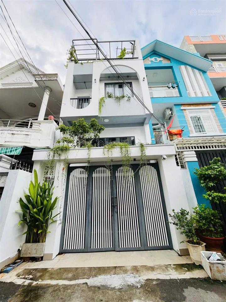 Bán nhà phố đường phan chu trinh, vũng tàu, 1 trệt 1 lửng 2 lầu. dt 83m2. gần biển bãi sau