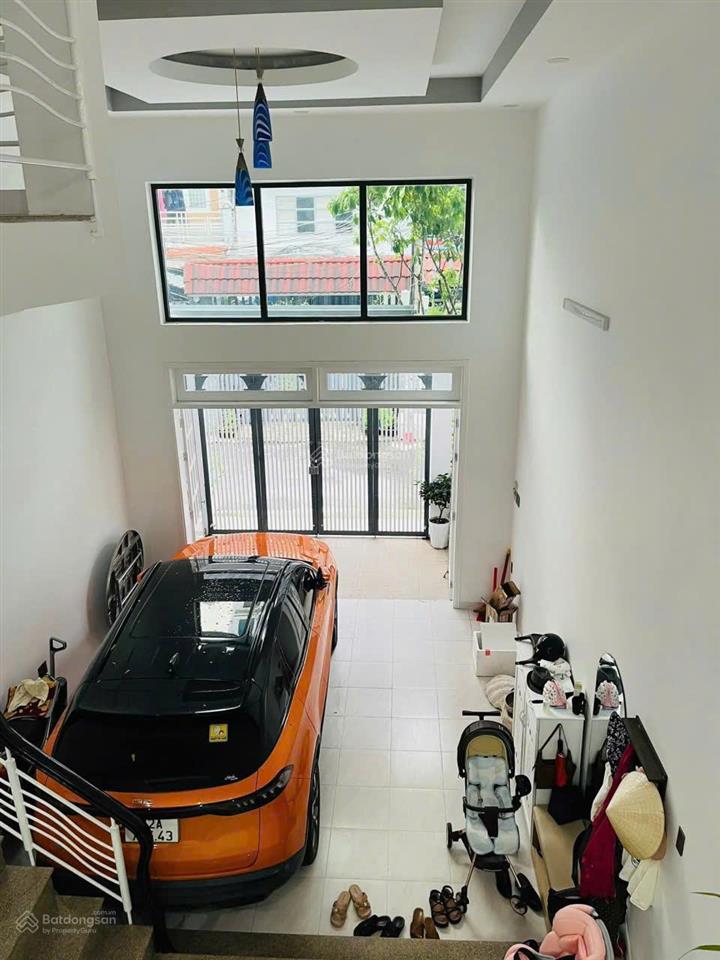 Bán nhà phố đường phan chu trinh, vũng tàu, 1 trệt 1 lửng 2 lầu. dt 83m2. gần biển bãi sau