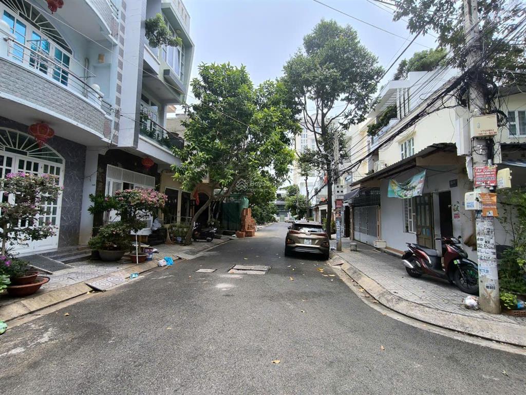 Cần bán nhà 2 mặt tiền(có dãy phòng trọ cho thuê)khu nội bộ p.vũng tàu, hcm. dt 100m2 giá cực tốt