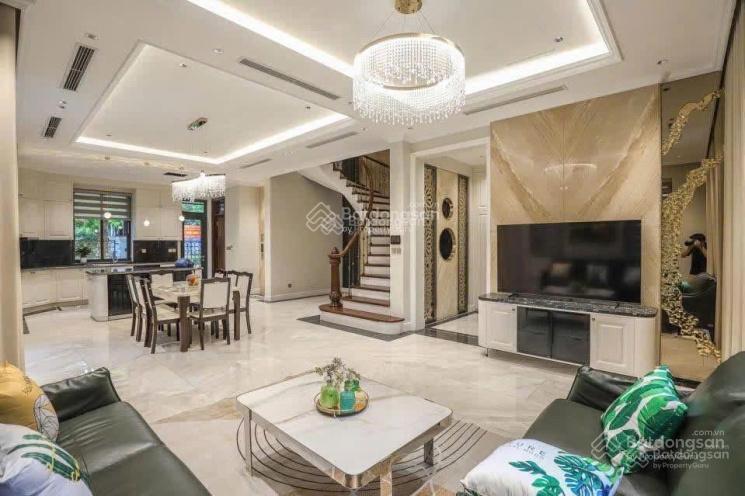 Cho thuê biệt thự starlake  70tr/th  dt 280m2 3 tầng, full nội thất   0982 445 ***