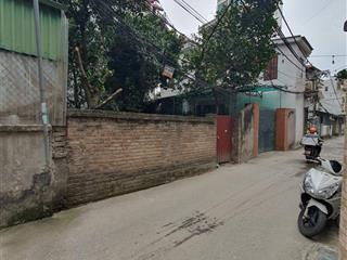 Bán đất phú thượng  gần đường 40m ciputra  dt 100m2 mt 6m, ô tô 7 chỗ vào, sđcc  giá 24 tỷ