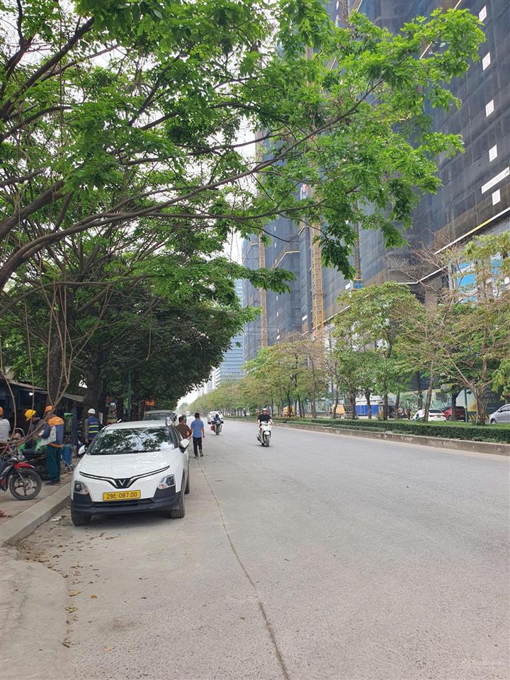 Bán đất phú thượng  gần đường 40m ciputra  dt 100m2 mt 6m, ô tô 7 chỗ vào, sđcc  giá 24 tỷ