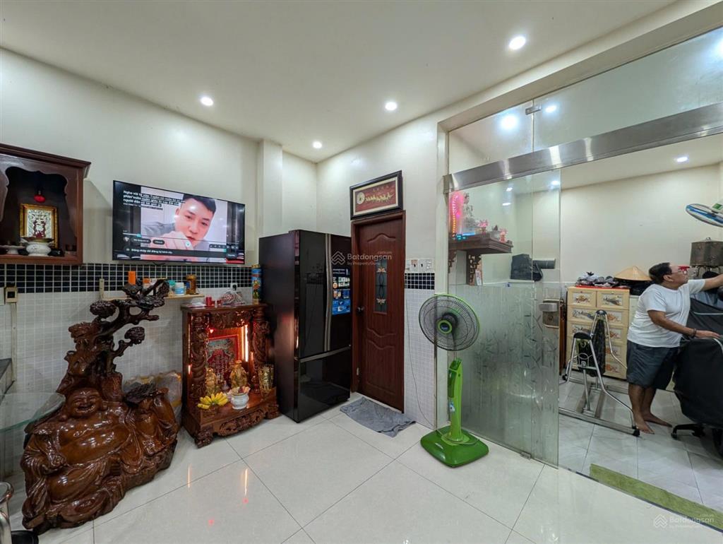 Khu hiếm nhà bán huỳnh tịnh của  cạnh hxh  dt (5x8m)  3pn  sổ nét