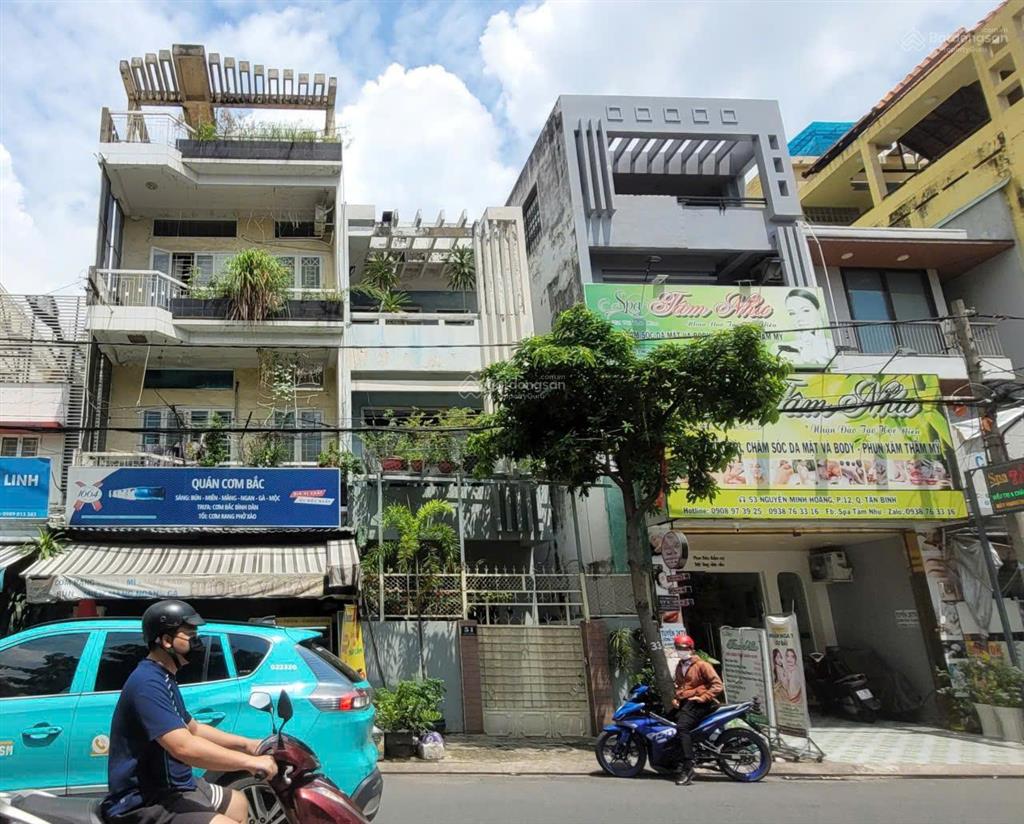Cần bán mặt tiền kinh doanh nguyễn minh hoàng p12 tân bình. 4.2x24m, giá 20 tỷ.