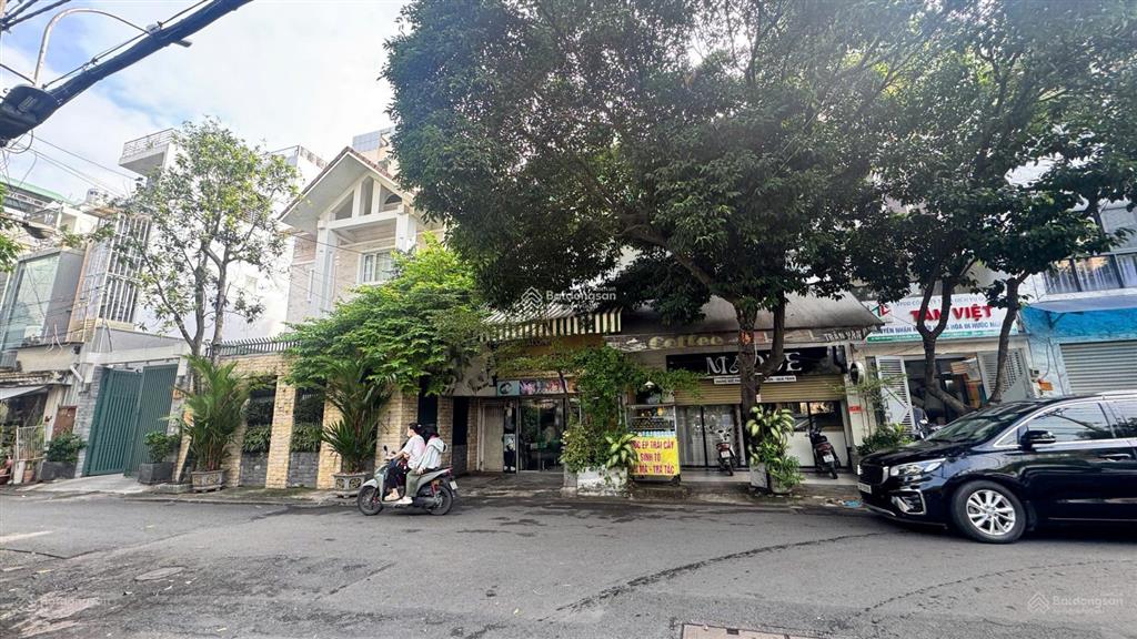 Bán nhà mặt tiền ngay hoàng hoa thám 11x18m, cn 200m2, kc 5 tầng. giá chỉ 38.5 tỷ
