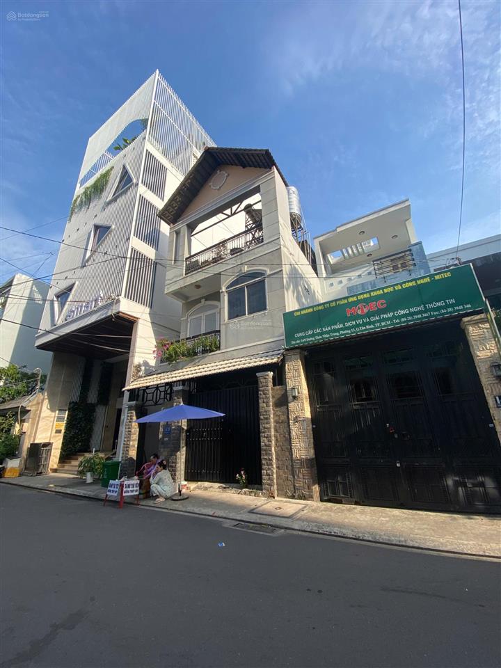 Bán tòa chdv hẻm 10m trường chinh, p.13 q.tân bình. dt 12.5x28m, 4 tầng. dts 1000m2 giá 39.9 tỷ.