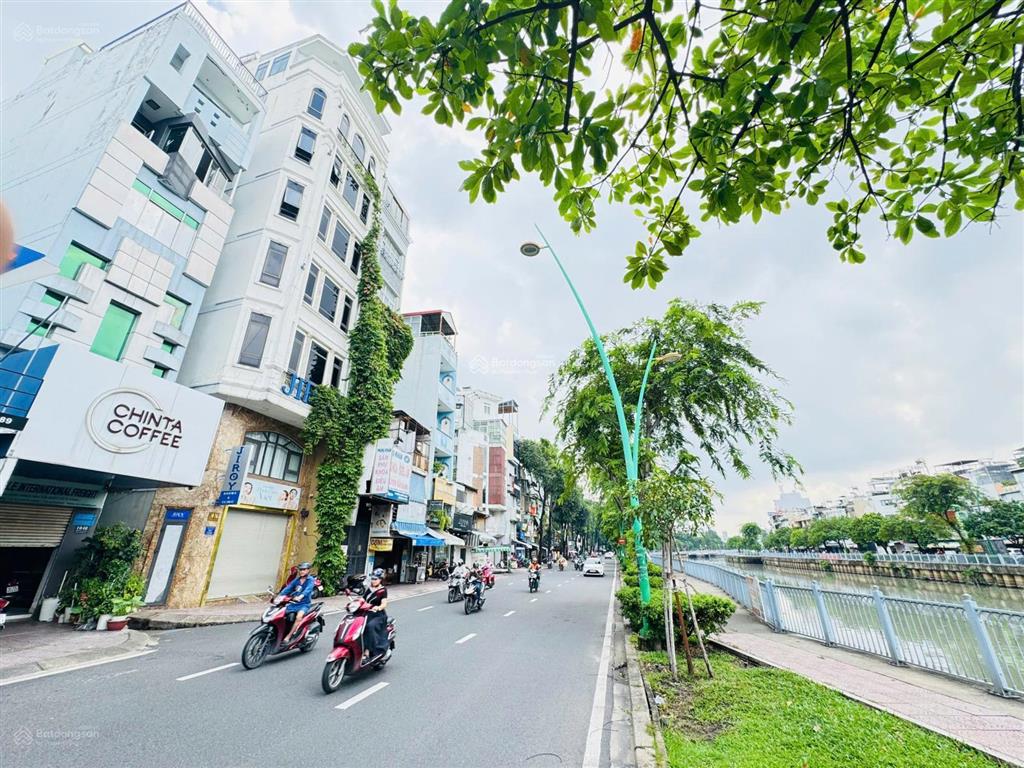 Siêu phẩm tòa nhà góc 3 mặt tiền quận 3. kc 8 tầng. hđt 110 triệu/tháng. giá chỉ 33 tỷ tl