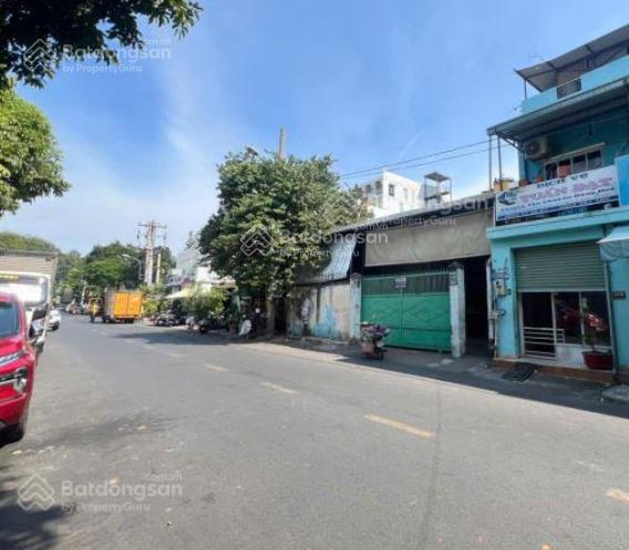 Giảm 4 tỷ bán chia tài sản  góc 3mt hoàng hoa thám, p.12, tân bình. dt 9x23m. giá 36.5 tỷ
