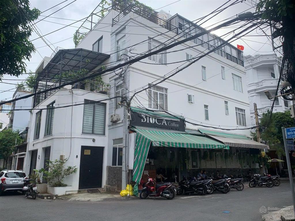 Ngộp bank  bán nhà góc 2mt nguyễn hồng đào, dt 8mx20m  5 tầng  hđt 65tr/th  giá 25 tỷ tl