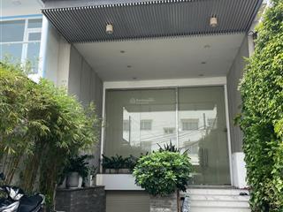 Bán tòa nhà ngay mt nguyễn văn trỗihầm + 7 tầng( 8mx20m ),dtsd  600m2, tn 150tr/th,giá  52.5 tỉ