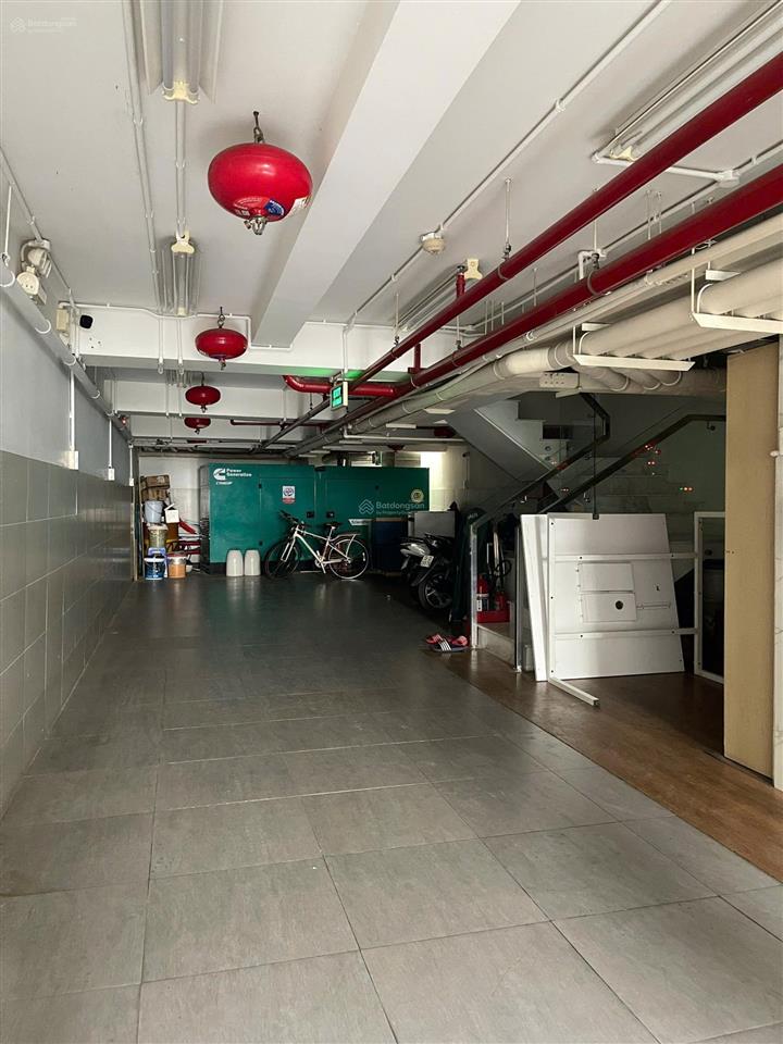 Bán tòa nhà ngay mt nguyễn văn trỗihầm + 7 tầng( 8mx20m ),dtsd  600m2, tn 150tr/th,giá  52.5 tỉ