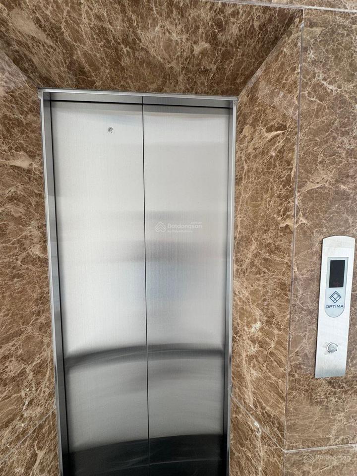 Hạ 10 tỷ! tn  2.2 tỷ/ năm  bán nhà bạch đằng, dt  8mx25m, cn  190m2  hầm + 7 tầng, giá  40 tỷ