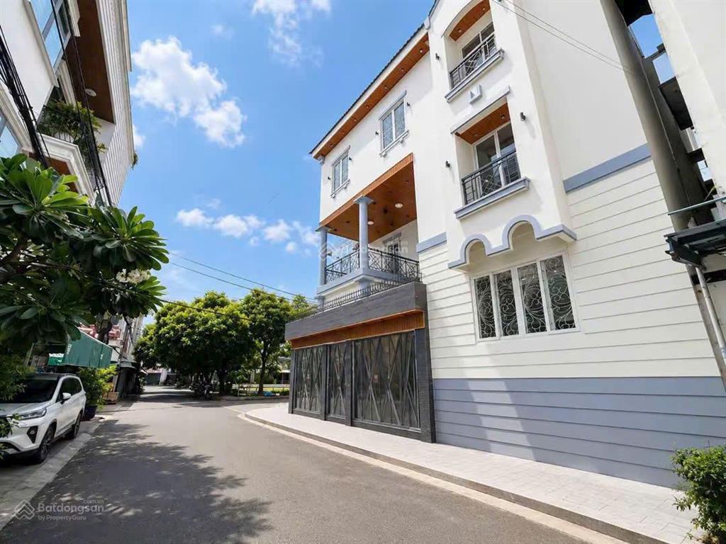 Giá tốt & khan hiếm bán nhà góc 2mt hoa lan,dt  10mx18m( 164m2 ) 4 tầng + thang máy, giá  52 tỷ