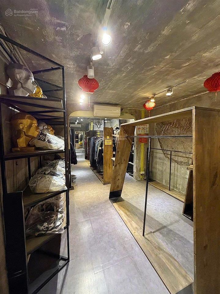 Chính chủ bán cc tầng 1 khu tt khương thượng,2 mặt tiền kd, dòng tiền 20tr/ tháng