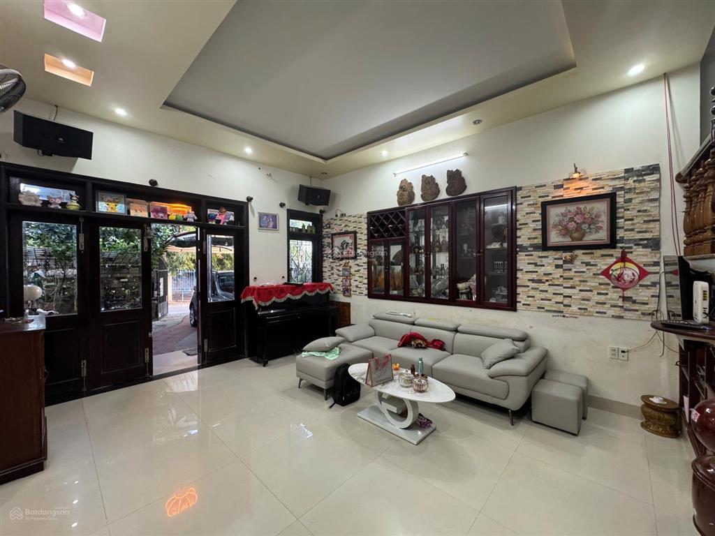 Bán nhà mặt tiền đường phú nông, tp nha trang, khánh hoà.