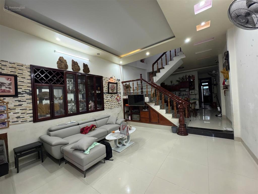 Bán nhà mặt tiền đường phú nông, tp nha trang, khánh hoà.