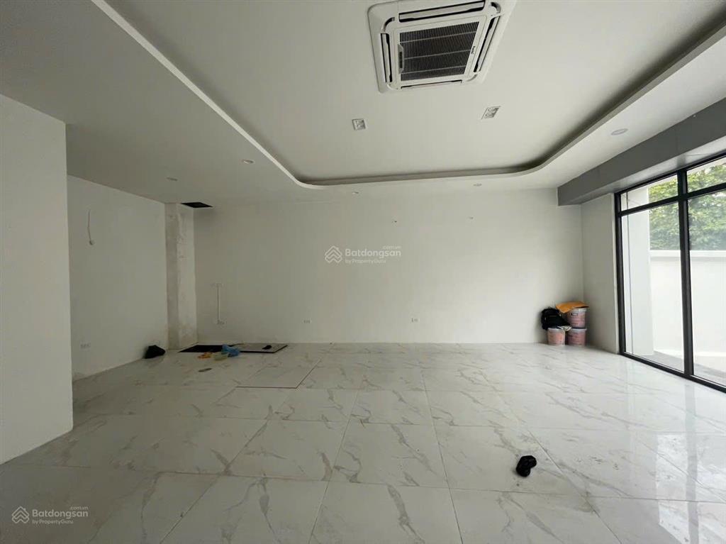 Cho thuê liền kề hải âu 3,5 tầng hoàn thiện trục văn phòng giá 22 triệu bao phí dịch vụ