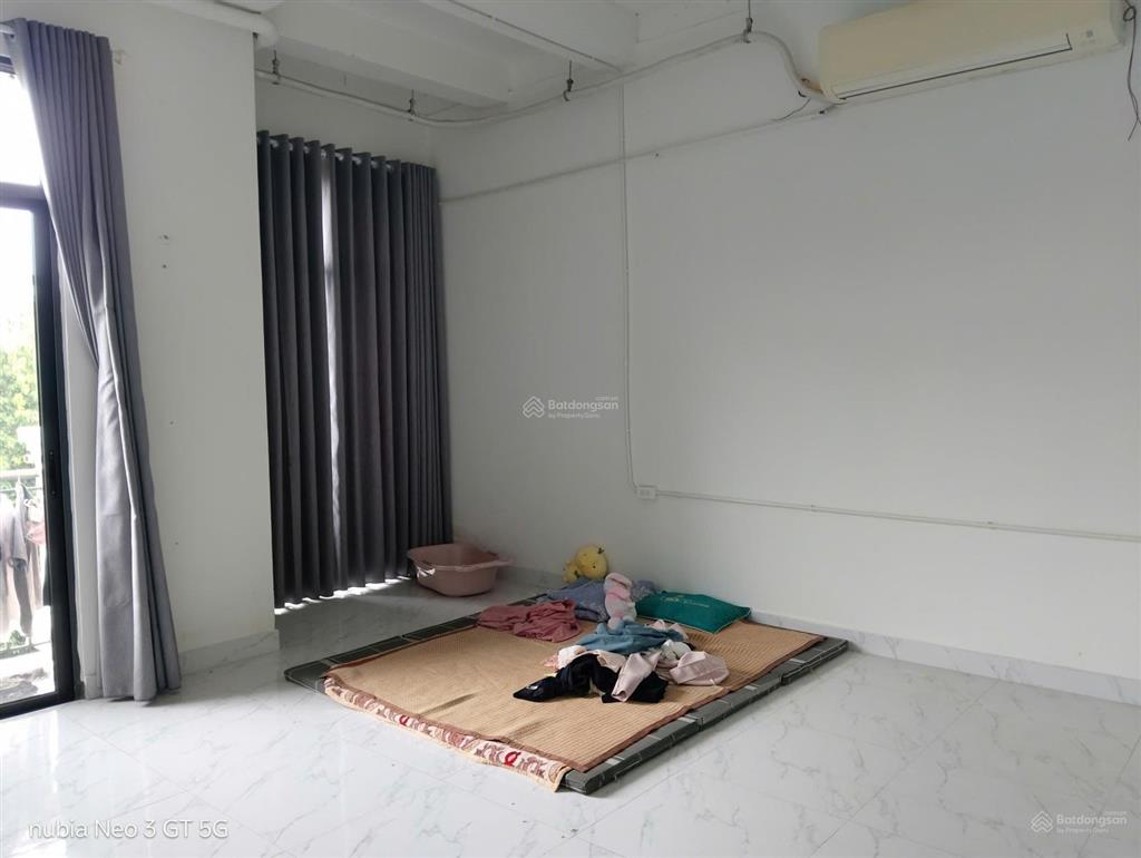 Cho thuê shophouse hoàn thiện 3 tầng 15 triệu tại vinhomes ocean park gia lâm, hà nội
