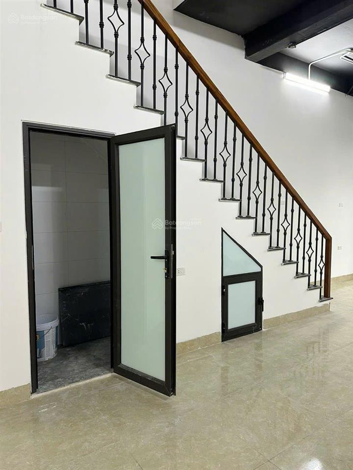 Cho thuê liền kề hoàn thiện 2 tầng 14 triệu