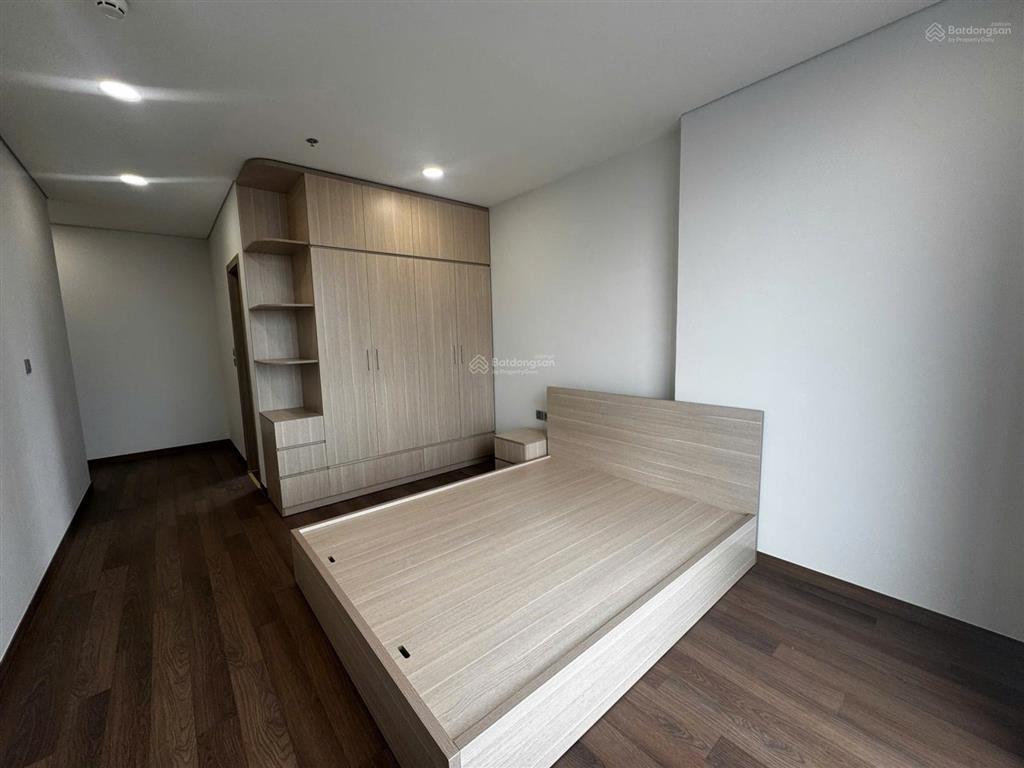 Cho thuê căn hộ 3 pn diện tích 120m2 tòa k3 dự án khai sơn city. full đồ cơ bản giá 13tr/ tháng