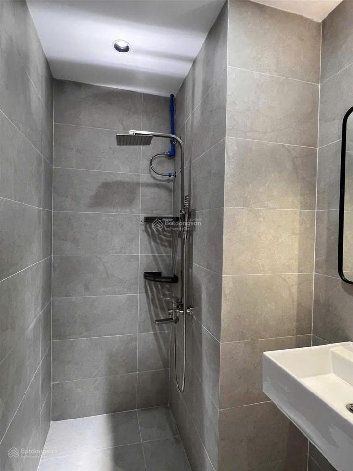 Cho thuê căn hộ 2pn 2wc đầy đủ nội thất gần trung tâm quận 1 citialto giá rẻ